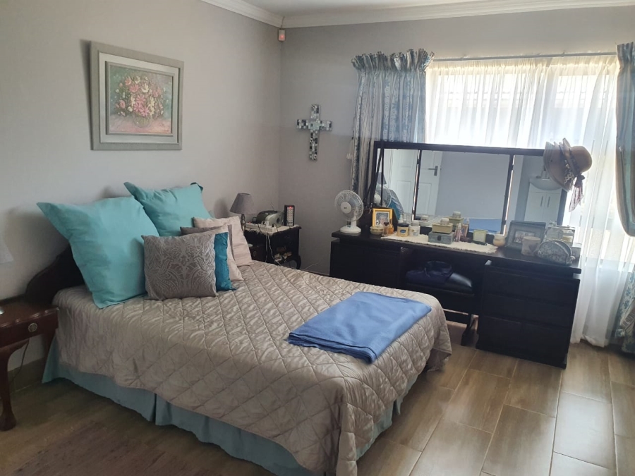 2 Bedroom Property for Sale in Ferreira Town Eastern Cape